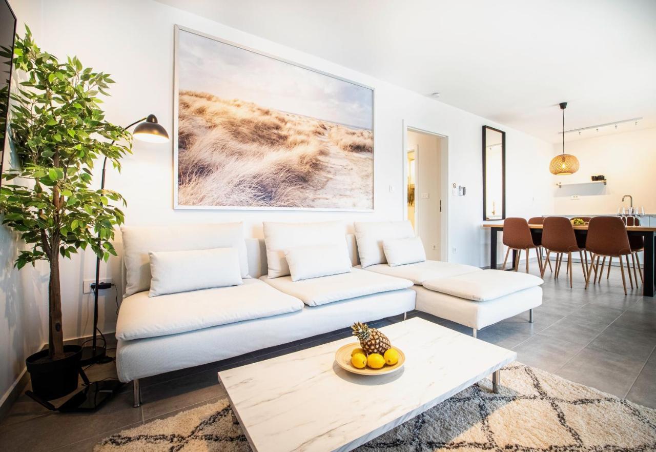 The Grande - Huge Terrace - Amazing Sea Views - Tastefully Furnished - Access To Rooftop Terrace And Gym - Hillside Apartments Rogoznica Rogoznica  Exteriér fotografie