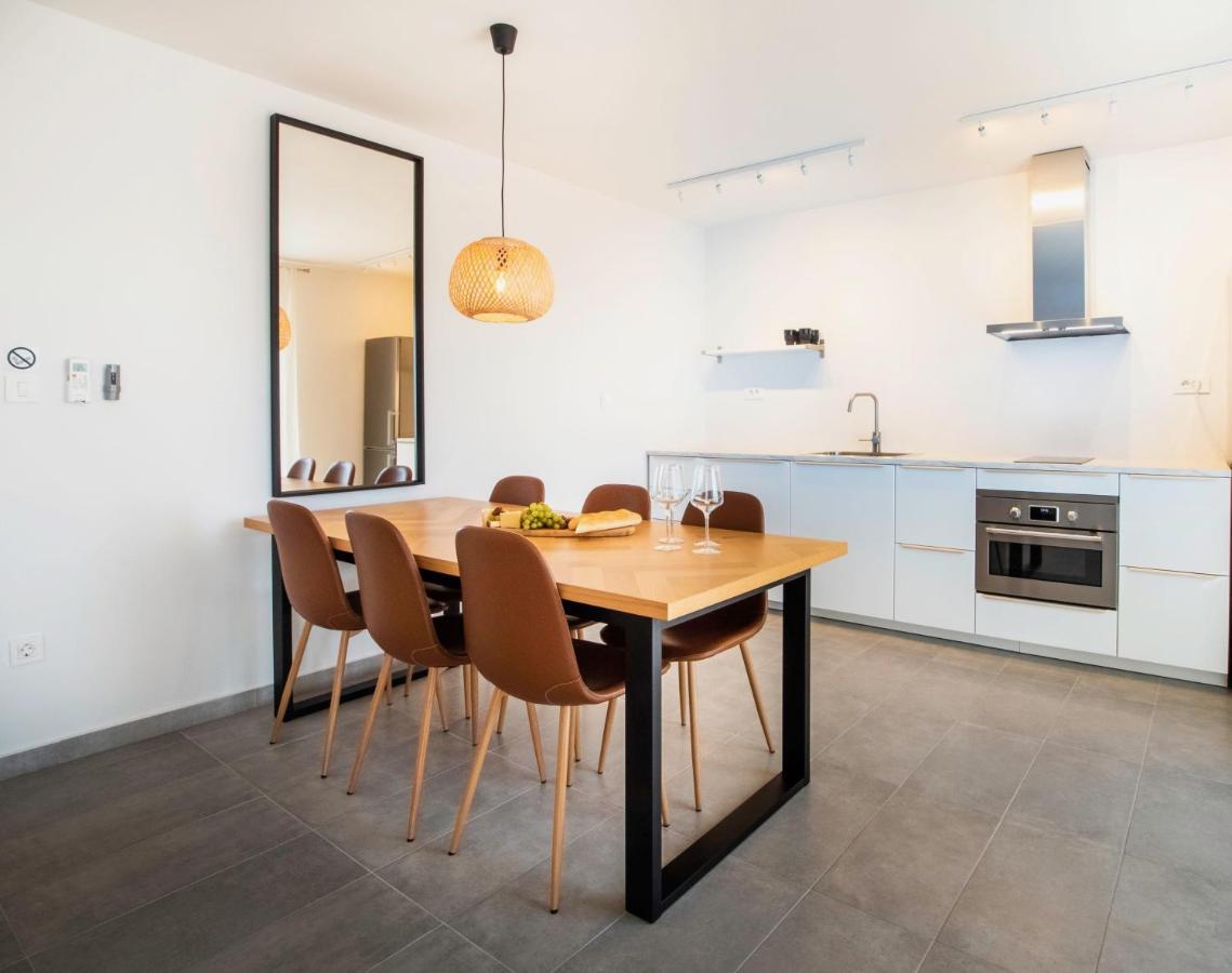 The Grande - Huge Terrace - Amazing Sea Views - Tastefully Furnished - Access To Rooftop Terrace And Gym - Hillside Apartments Rogoznica Rogoznica  Exteriér fotografie