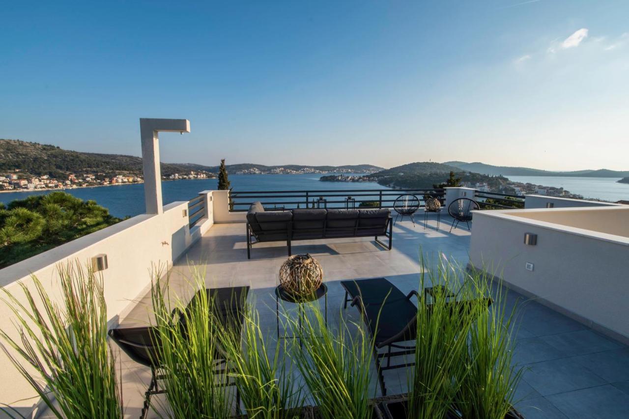 The Grande - Huge Terrace - Amazing Sea Views - Tastefully Furnished - Access To Rooftop Terrace And Gym - Hillside Apartments Rogoznica Rogoznica  Exteriér fotografie