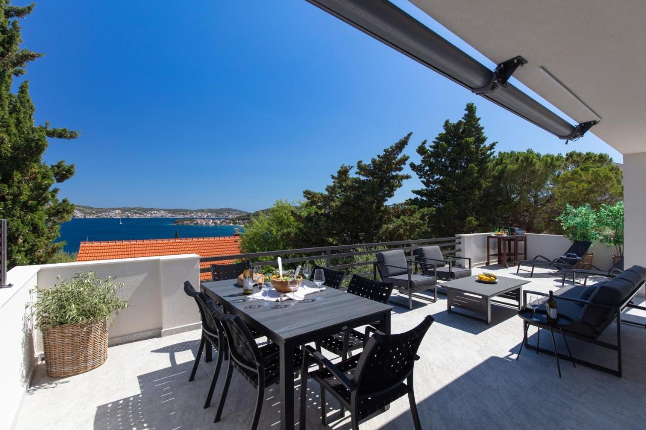 The Grande - Huge Terrace - Amazing Sea Views - Tastefully Furnished - Access To Rooftop Terrace And Gym - Hillside Apartments Rogoznica Rogoznica  Exteriér fotografie